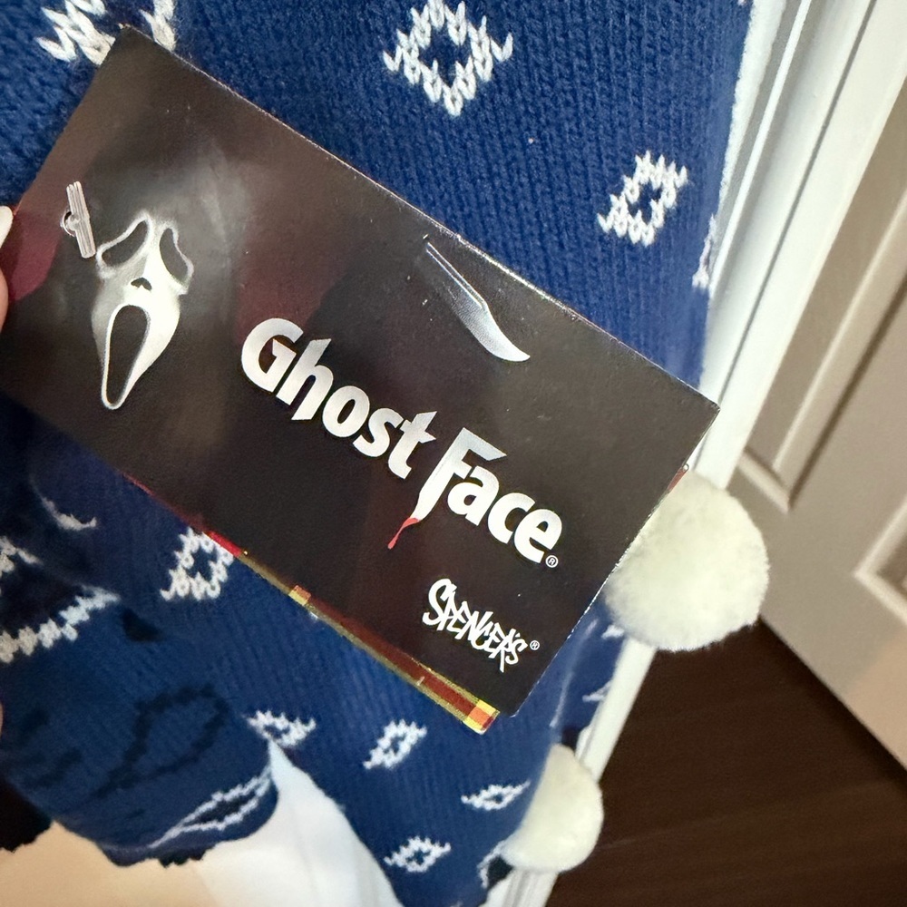 Spencer's Blue Scream Ghost Face Santa LED Knit Crewneck Sweater Large NWT - Picture 5 of 6